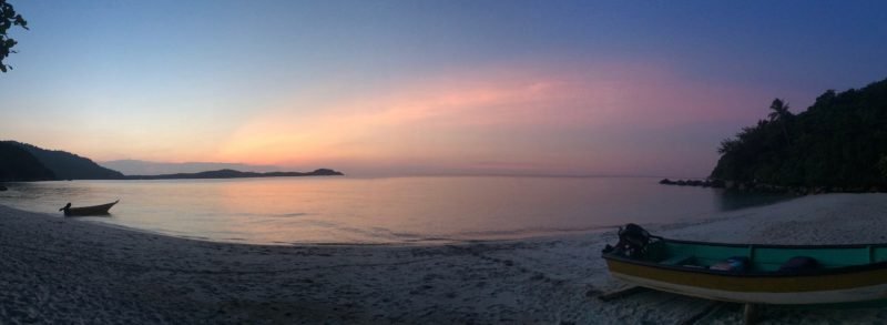 'Lessons from Volunteering in the Perhentian Islands' article on sustainable travel blog Teja on the Horizon | Village beach, Kampung Pasir Hantu | Pulau Perhentian Kecil | Perhentian Islands, Malaysia