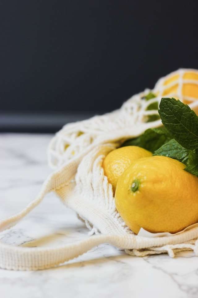 Reusable cotton net bag for fresh produce